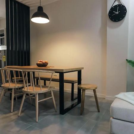 Two Bedroom Residential Home With Own Parking Angeles Exteriér fotografie