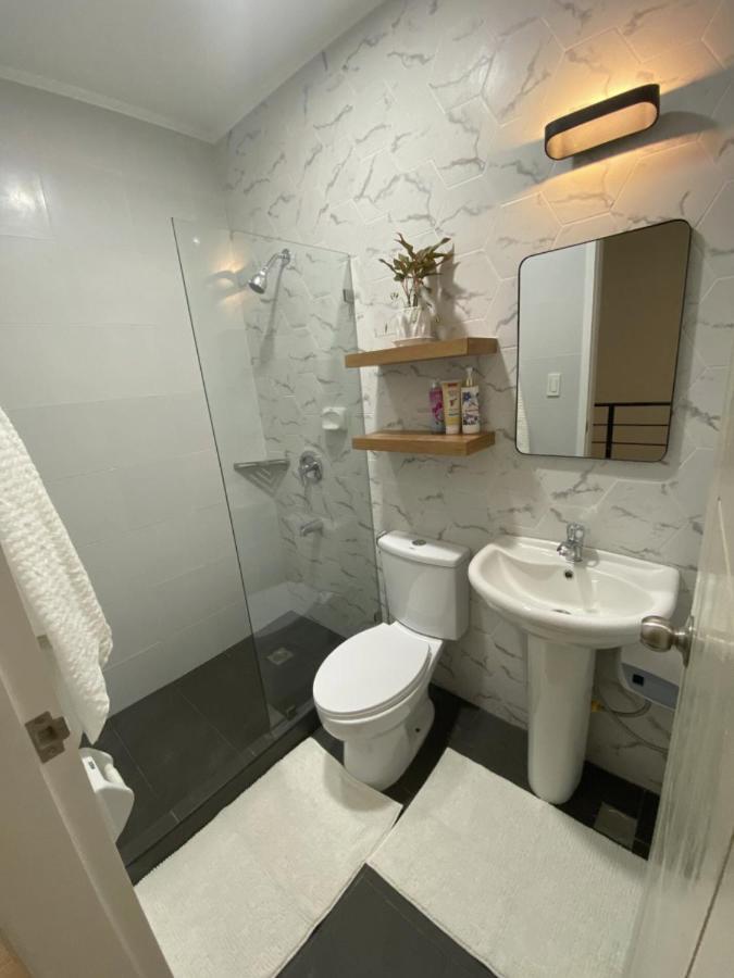Two Bedroom Residential Home With Own Parking Angeles Exteriér fotografie